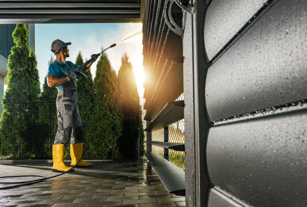Best Deck Pressure Washing  in Ferron, UT